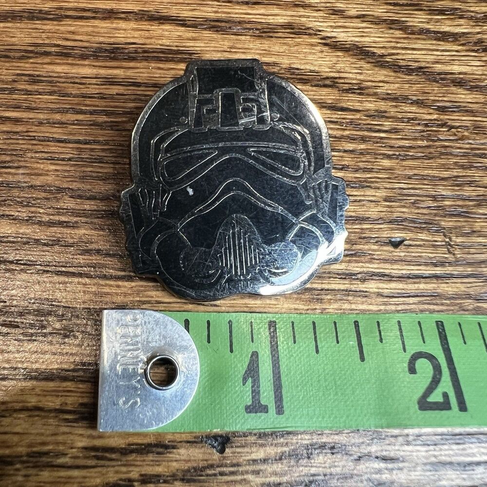 Star Wars Rogue One Helmet TIE Striker Pilot Stormtrooper Disney Pin G9